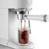 Кофеварка DeLonghi EC890.WI